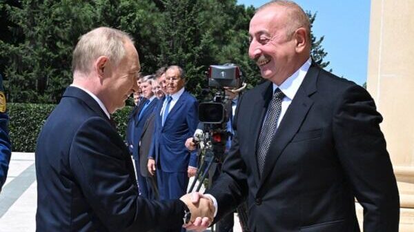 İlham Əliyevlə Putinin bu görüntüsü diqqət çəkdi – Video