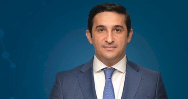 Rəisin işdən qovulmasının ŞOK TƏFƏRRÜATI: Nazir otağına girib və… Rəisin işdən qovulmasının ŞOK TƏFƏRRÜATI: Nazir otağına girib və…