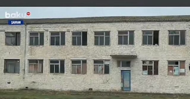 Şabran rayonunda 3 nömrəli məktəbdə acınacaqlı vəziyyət – VİDEO Şabran rayonunda 3 nömrəli məktəbdə acınacaqlı vəziyyət – VİDEO
