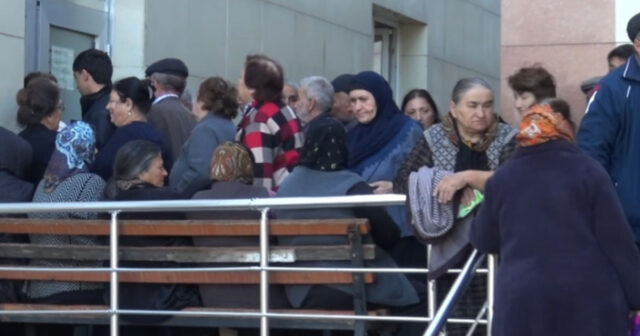 Şəkərli diabet xəstələri dərmanlarını ala bilmədiklərini deyirlər – VİDEO Şəkərli diabet xəstələri dərmanlarını ala bilmədiklərini deyirlər – VİDEO