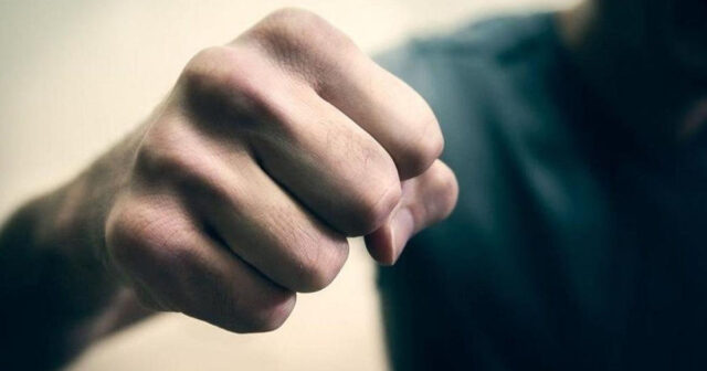 Uşağı döyən valideyn və müəllimlər cərimələnəcəklər? – VİDEO