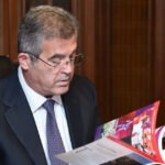 İcra başçısı “gizli şirkəti” ilə tenderlərə girir – 450 minlik sövdələşmə olub İcra başçısı “gizli şirkəti” ilə tenderlərə girir – 450 minlik sövdələşmə olub