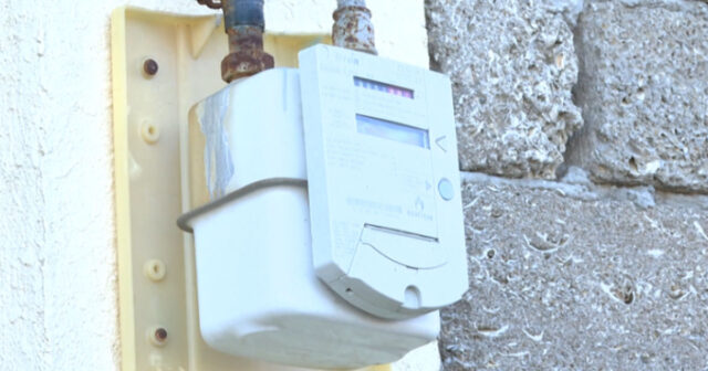 Qaz kartlarının həll edilməyən problemi: Sakinlər yolu bağladı, etiraz edir – VİDEO