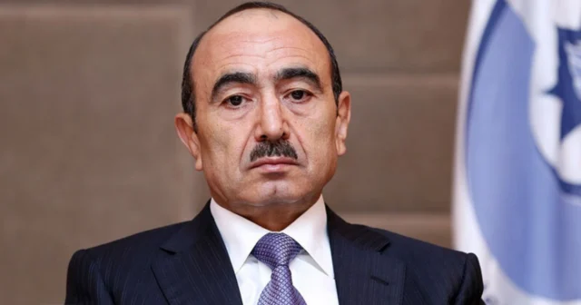Əli Həsənov: “Ramiz Mehdiyevin mənə nə aidiyyəti var?”