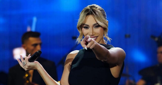 Röya Ayxandan möhtəşəm yubiley konserti: “25 ilin səsi, bir ömrün musiqisi” – VİDEO Röya Ayxandan möhtəşəm yubiley konserti: “25 ilin səsi, bir ömrün musiqisi” – VİDEO