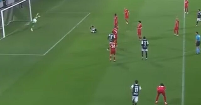 “Neftçi”nin oyununda biabırçılıq: VAR işləmir dedilər, sonra… – VİDEO