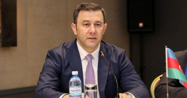 Nazirin adamına sərt sual: “Kababa gəlmişdiz?” Nazirin adamına sərt sual: “Kababa gəlmişdiz?”