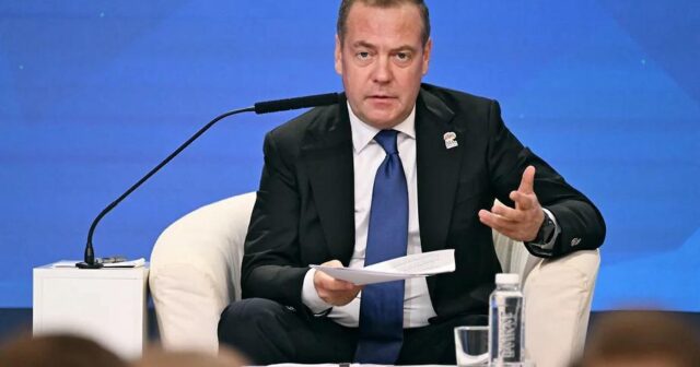 Medvedev elan etdi: “ABŞ düşmənimizdir”  Medvedev elan etdi: “ABŞ düşmənimizdir”