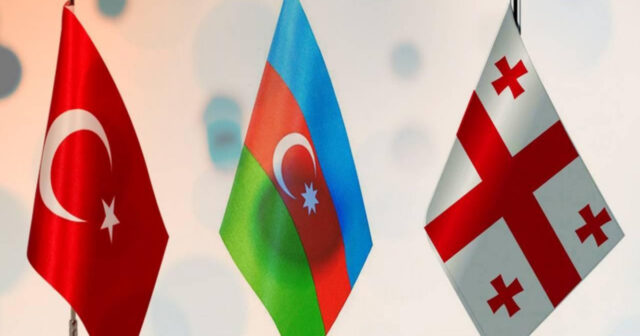 Üçtərəfli görüş başladı