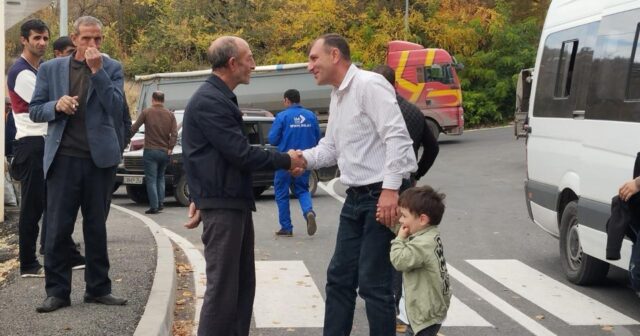 Ağdərənin Həsənriz kəndinə növbəti köç oldu– FOTO Ağdərənin Həsənriz kəndinə növbəti köç oldu– FOTO