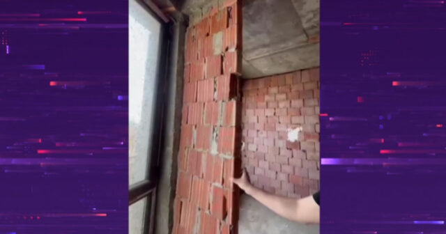 Yeni tikilən binada mənzilin arakəsməsi aşmaq üzrədir – VİDEO