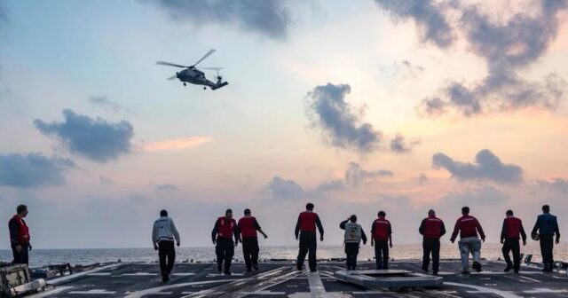 Amerikaya məxsus helikopter və qırıcı təyyarə qəzaya uğradı Amerikaya məxsus helikopter və qırıcı təyyarə qəzaya uğradı
