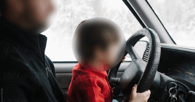 Bakıda faciə: Ata övladının ölümünə səbəb oldu – VİDEO Bakıda faciə: Ata övladının ölümünə səbəb oldu – VİDEO