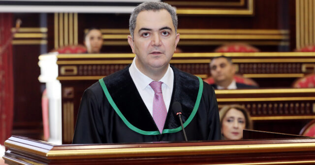 Ali Məhkəmə Plenumunun iclası keçirildi