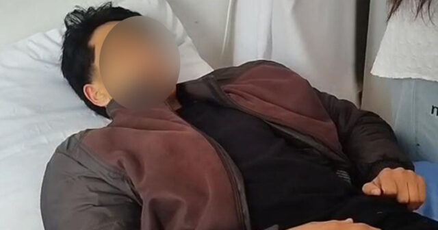 Məktəbdə döyülən şagirdin atası danışdı: “Huşu başından çıxana qədər döyüb, sonra da…”