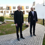 Prezident İlham Əliyev Zəngilan şəhərində 104 mənzilli yaşayış kompleksində görülmüş işlərlə tanış olub – FOTO Prezident İlham Əliyev Zəngilan şəhərində 104 mənzilli yaşayış kompleksində görülmüş işlərlə tanış olub – FOTO