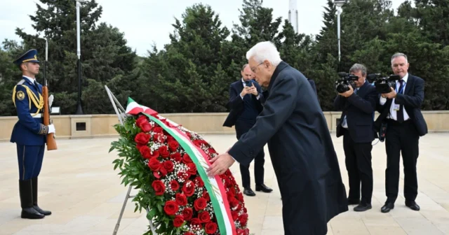 İtaliya Prezidenti Şəhidlər xiyabanını ziyarət edib