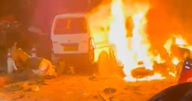 Yeni Dehlidə partlayış nəticəsində 13 nəfər ölüb, 10-dan çox insan yaralanıb