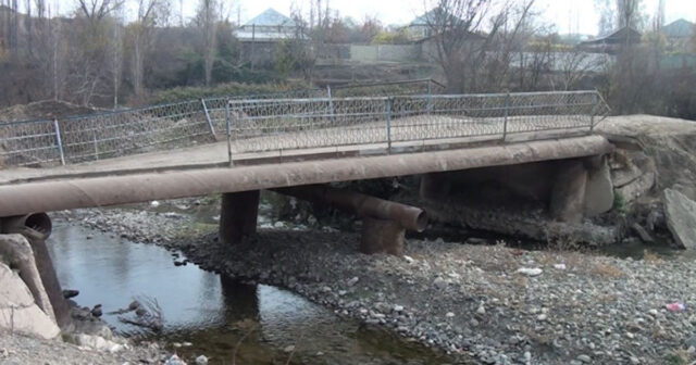 Ağstafada sakinlərin “ümid” körpüsü qəzalı vəziyyətdə – VİDEO Ağstafada sakinlərin “ümid” körpüsü qəzalı vəziyyətdə – VİDEO