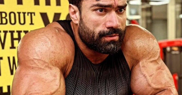 “Babəkin yerinə başqası olsaydı, qarşımda 2 dəqiqə tab gətirməzdi”