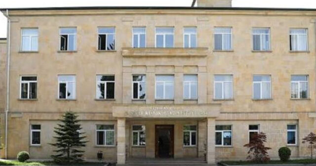 Şəhidin nəvəsini qəbul etməyən həkim gündəmdə: dövlət sistemi niyə susur?