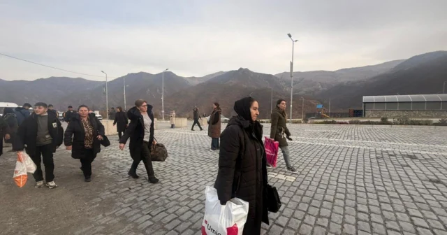 Növbəti köç karvanı Kəlbəcər şəhərinə çatıb