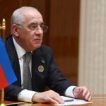 Əli Əsədov və nazirlər Milli Məclisdə – İclas başladı