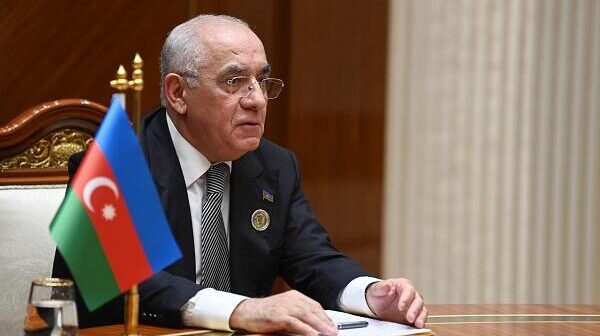 Əli Əsədov və nazirlər Milli Məclisdə – İclas başladı