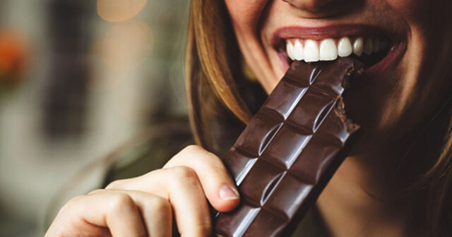 Tünd şokolad yaddaşı həqiqətən yaxşılaşdırırmı? – Yeni araşdırma