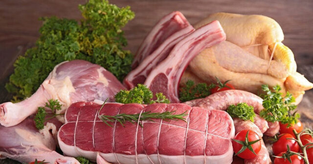 12 manata “monqol əti” Azərbaycan bazarında ayaq açıb yürüyür – VİDEO 12 manata “monqol əti” Azərbaycan bazarında ayaq açıb yürüyür – VİDEO