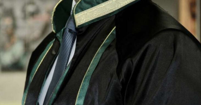 Tahir Qurbanova hökm oxundu Tahir Qurbanova hökm oxundu