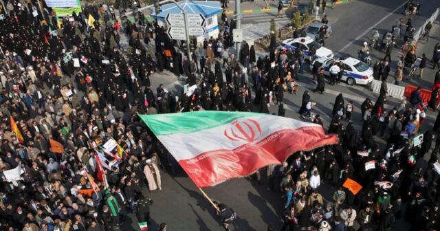 İran sosial partlayışa doğru: Qida məhsulları baha, su qıt, hərbi müdafiə zəif…