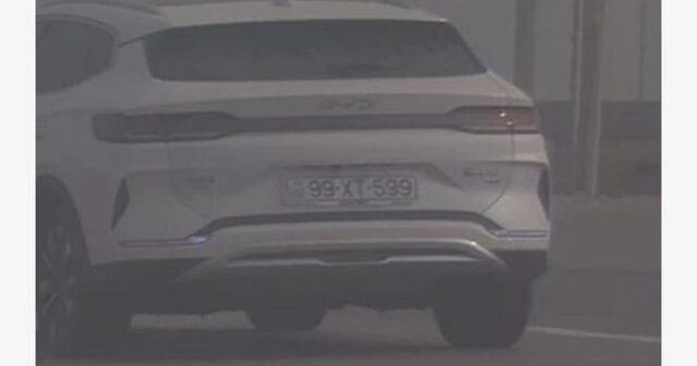 “Nəqliyat vasitəsini görünməyən yerdə saxlayıb, əks istiqamətdə xidmət aparılır” – BDYPİ-dən ŞİKAYƏT – FOTO “Nəqliyat vasitəsini görünməyən yerdə saxlayıb, əks istiqamətdə xidmət aparılır” – BDYPİ-dən ŞİKAYƏT – FOTO