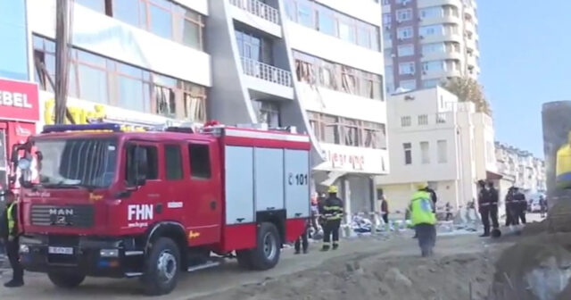 Bakıda “AFEN Plaza”da partlayış: 7 nəfər xilas edildi – vəziyyətləri açıqlandı / VİDE Bakıda “AFEN Plaza”da partlayış: 7 nəfər xilas edildi – vəziyyətləri açıqlandı / VİDE