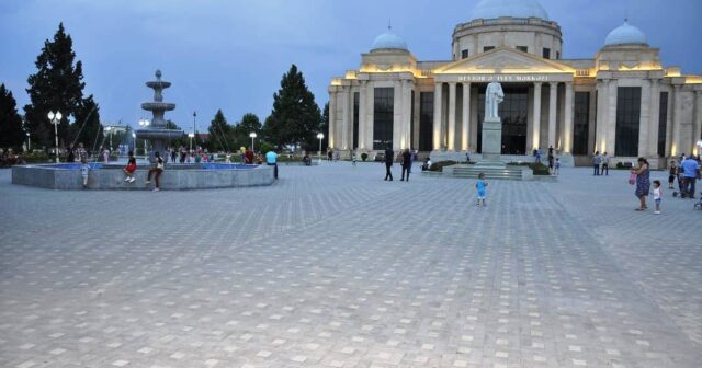 Goranboyda muzeydə ciddi tikinti problemi: binanın bünövrəsi dağılır – VİDEO Goranboyda muzeydə ciddi tikinti problemi: binanın bünövrəsi dağılır – VİDEO