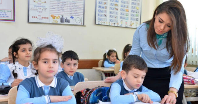 İbtidai sinif müəllimlərinin kütləvi ixtisarı başlayacaq – Ekspert