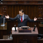 Nazir prezidenti ittiham etdi – “Ölkəni Aİ-dən çıxmağa hazırlayırsınız”