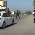 Bu yolda piyada zolağının olmaması hərəkət iştirakçılarına təhlükə yaradır – VİDEO Bu yolda piyada zolağının olmaması hərəkət iştirakçılarına təhlükə yaradır – VİDEO