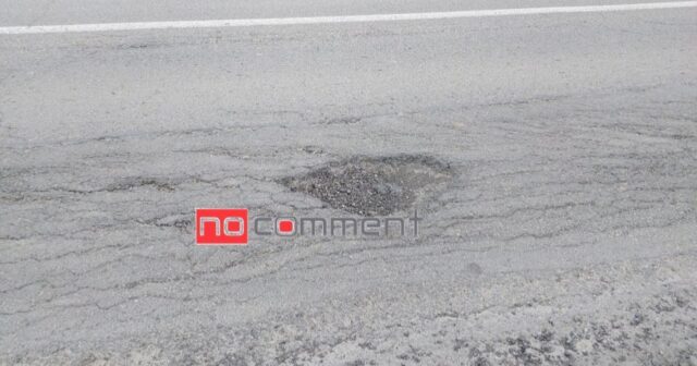 Lənkəranda bu yolda asfalt örtüyü dağılıb, çalalar əmələ gəlib – VİDEO – FOTO Lənkəranda bu yolda asfalt örtüyü dağılıb, çalalar əmələ gəlib – VİDEO – FOTO