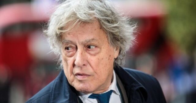 Dünya şöhrətli dramaturq vəfat etdi Dünya şöhrətli dramaturq vəfat etdi