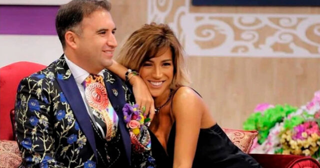 Röya Ayxan: “Bu gün söz vermişdim ki, onunla şəkil çəkdirməyəcəm” – VİDEO Röya Ayxan: “Bu gün söz vermişdim ki, onunla şəkil çəkdirməyəcəm” – VİDEO