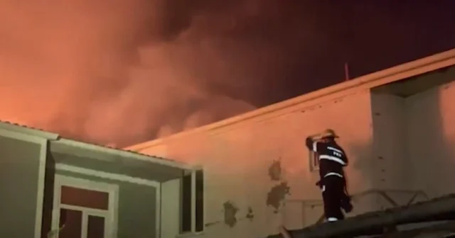 Bakıda evdə yanğın olub, iki nəfər xəsarət aldı Bakıda evdə yanğın olub, iki nəfər xəsarət aldı