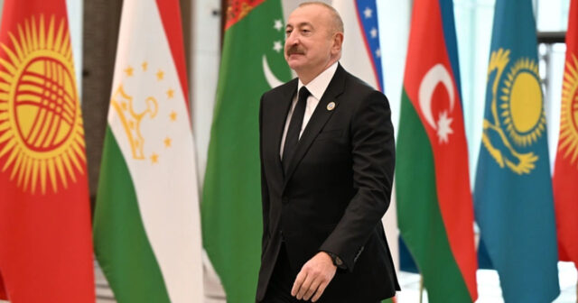 Prezident İlham Əliyev Özbəkistan səfərindən paylaşım edib – VİDEO Prezident İlham Əliyev Özbəkistan səfərindən paylaşım edib – VİDEO