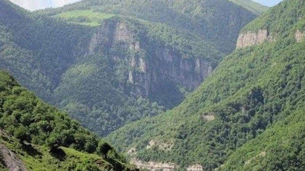 Ordumuza qarşı gizli plan: görün hansı yollara əl atıblar – Postlardan GÖRÜNTÜLƏR / VİDEO Ordumuza qarşı gizli plan: görün hansı yollara əl atıblar – Postlardan GÖRÜNTÜLƏR / VİDEO