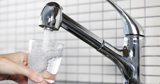 Əhalinin NƏZƏRİNƏ: Gələn ildən suyun qiyməti artacaq… Əhalinin NƏZƏRİNƏ: Gələn ildən suyun qiyməti artacaq…