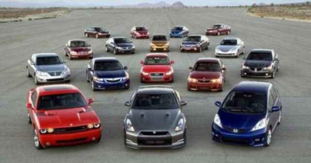 Avtomobil həvəskarı oliqarxlara: Kolleksiyanızı 7, 5 milyonluq eksponatla zənginləşdirə bilərsiniz Avtomobil həvəskarı oliqarxlara: Kolleksiyanızı 7, 5 milyonluq eksponatla zənginləşdirə bilərsiniz