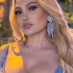 Nura Suri müğənniləri ifşa edəcək kitab yazır – Nələr varmış, nələr… Nura Suri müğənniləri ifşa edəcək kitab yazır – Nələr varmış, nələr…