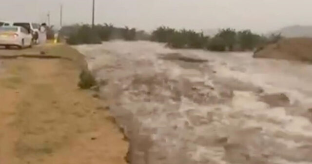 Məkkədə sel başlayıb – VİDEO Məkkədə sel başlayıb – VİDEO