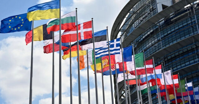 Aİ Şurası üçüncü ölkələrlə vizasız rejimin dayandırılması qaydalarını sərtləşdirib Aİ Şurası üçüncü ölkələrlə vizasız rejimin dayandırılması qaydalarını sərtləşdirib