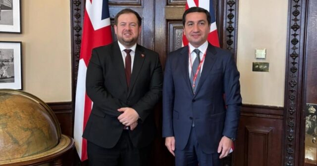 Hikmət Hacıyev Stiven Dauti ilə görüşdü Hikmət Hacıyev Stiven Dauti ilə görüşdü